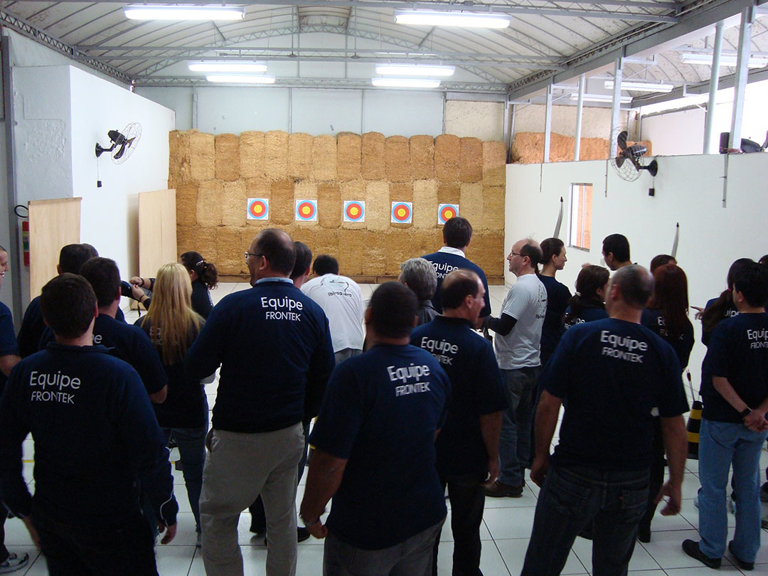 Convenção Comercial Frontek - Arqueiria