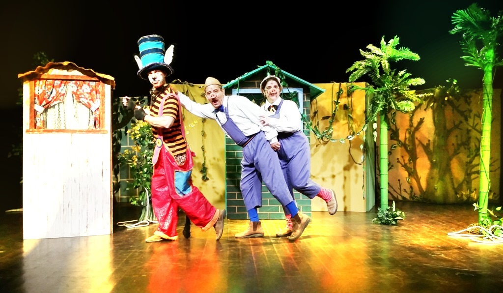 Espetáculo infantil 1, 2, 3, Tem porquinho outra vez - Ek Produções 12.jpg