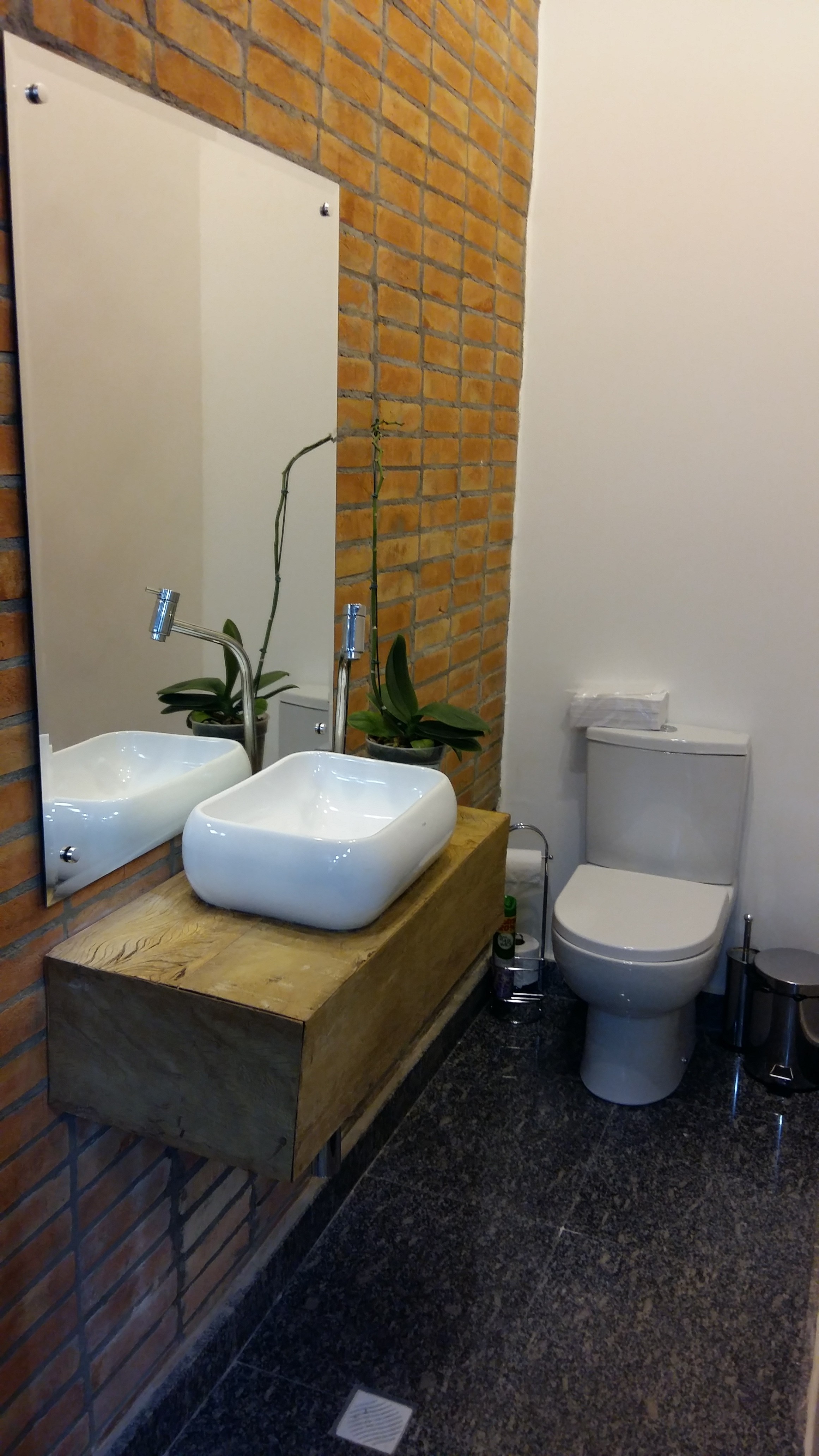 easytech-24-11-15 (7).jpg