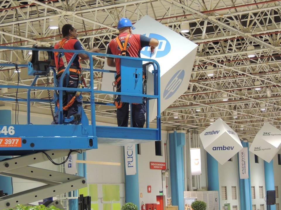 Evento, Cenografia, CEPUC, Sinalização, Pórtico, Credenciamento, Feira de Carreiras, CPUC, PUCRS