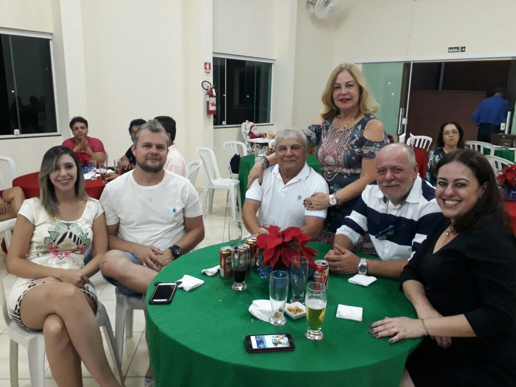 WhatsApp Image 2017-12-11 at 09.39.44 (2).jpeg