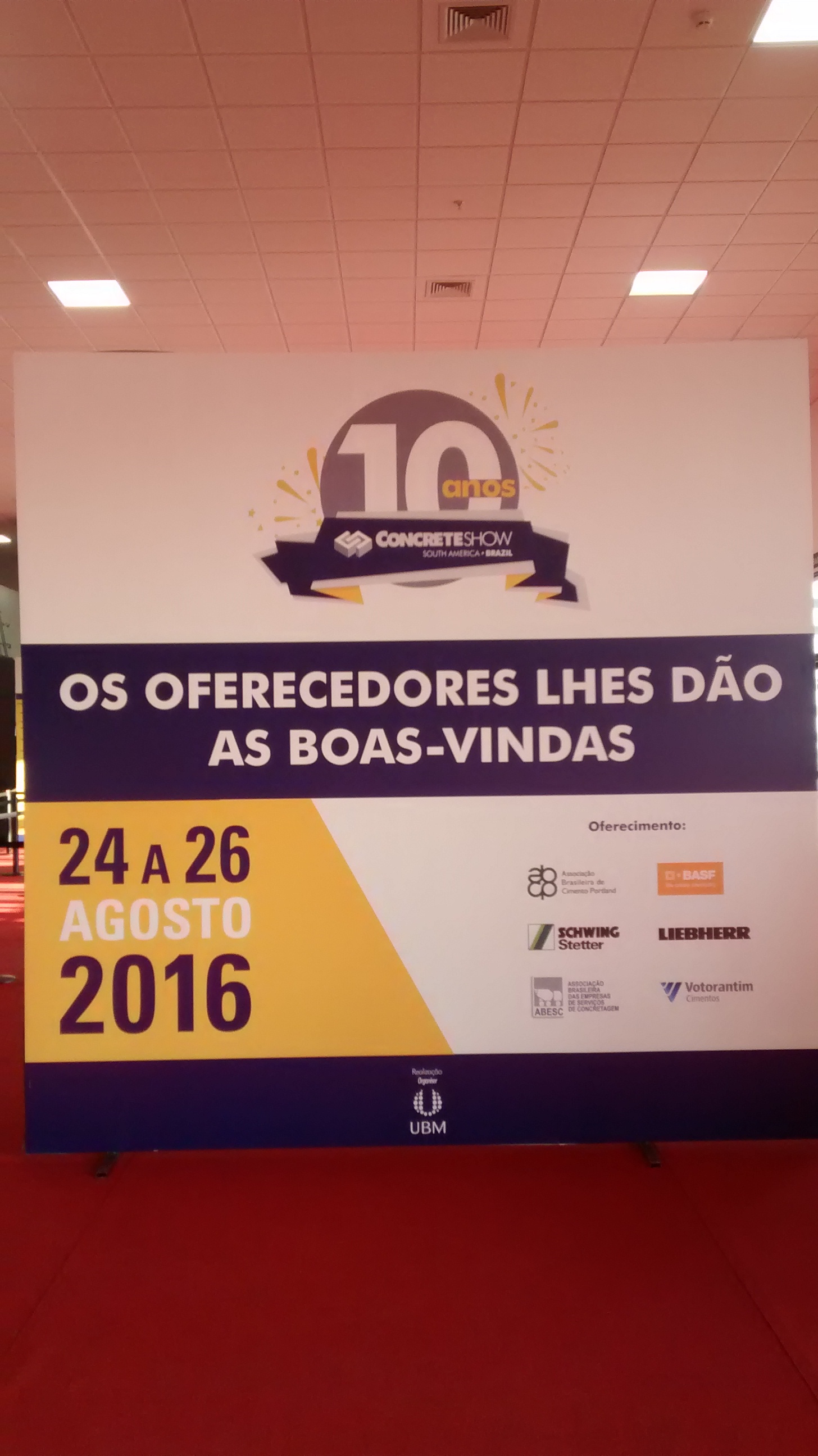 HUK LOCAÇÃO & VENDA CONCRETE SHOW 2016