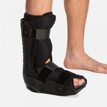 Bota Imobilizadora Robocop - Chantal.jpg