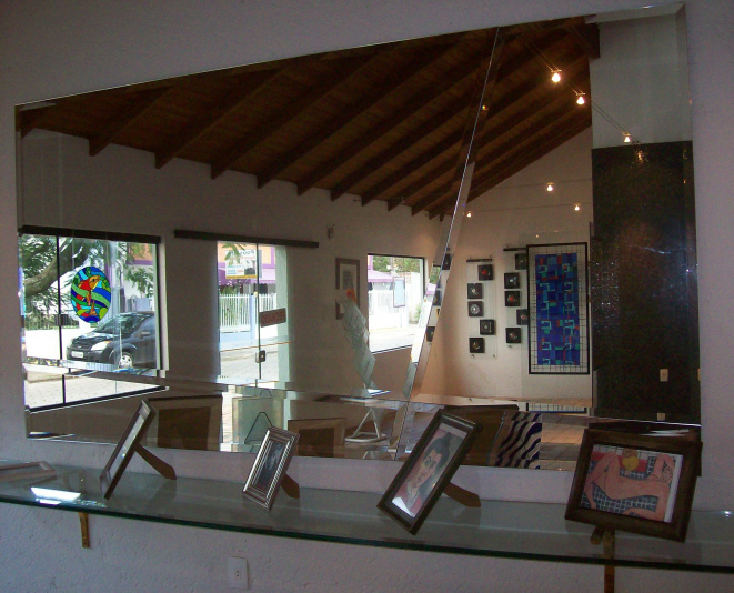 Espelho artístico bisotado, espelho para sala, espelho para banheiro, iris arte vítrea, roberto petrelli, estúdio de vitrais,  