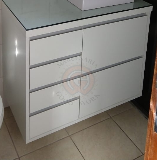 gabinete-banheiro-marcenaria-sobmedida-planejados20180521_121050.jpg