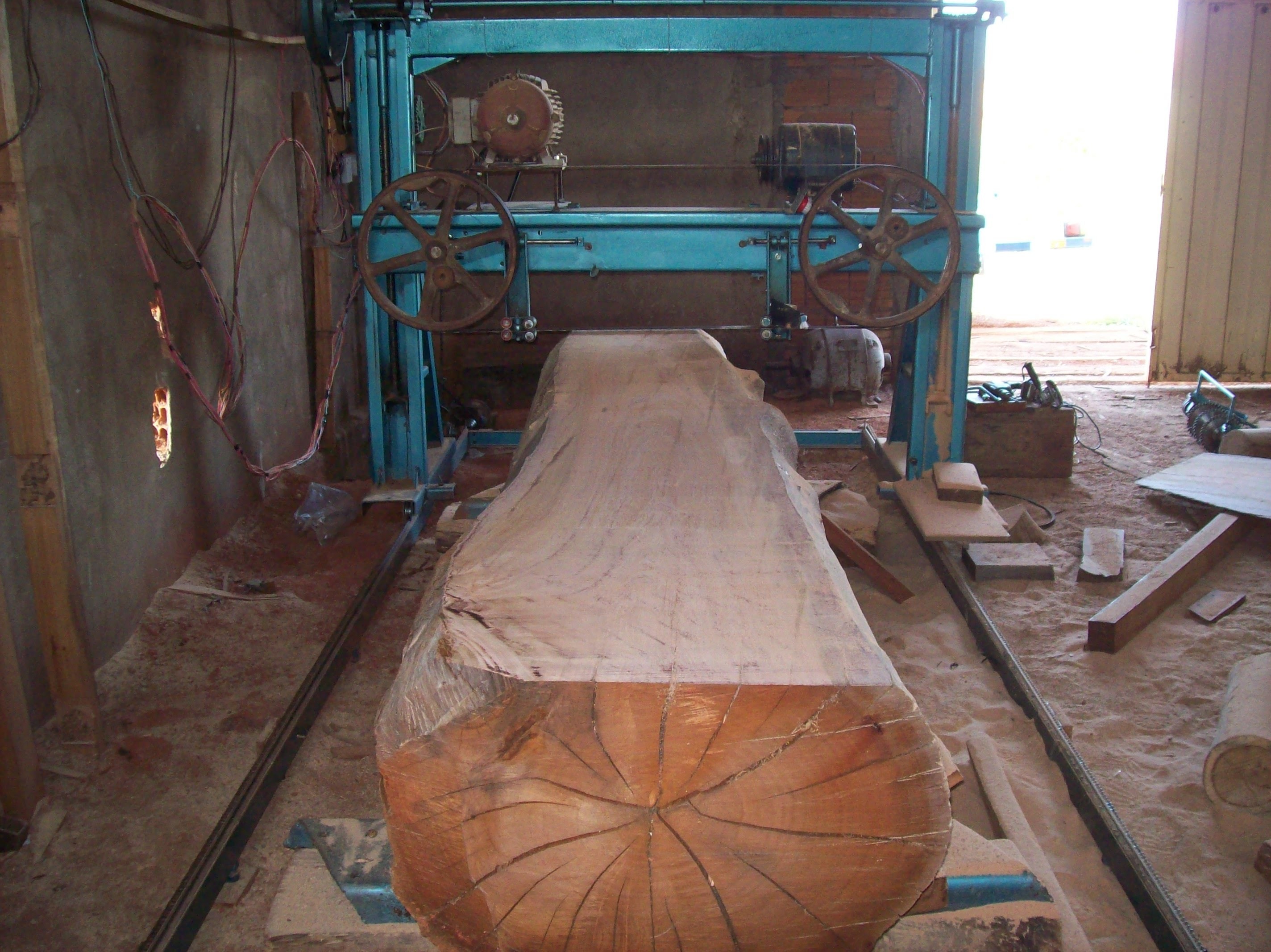 FOTO SERRARIA maxresdefault.jpg