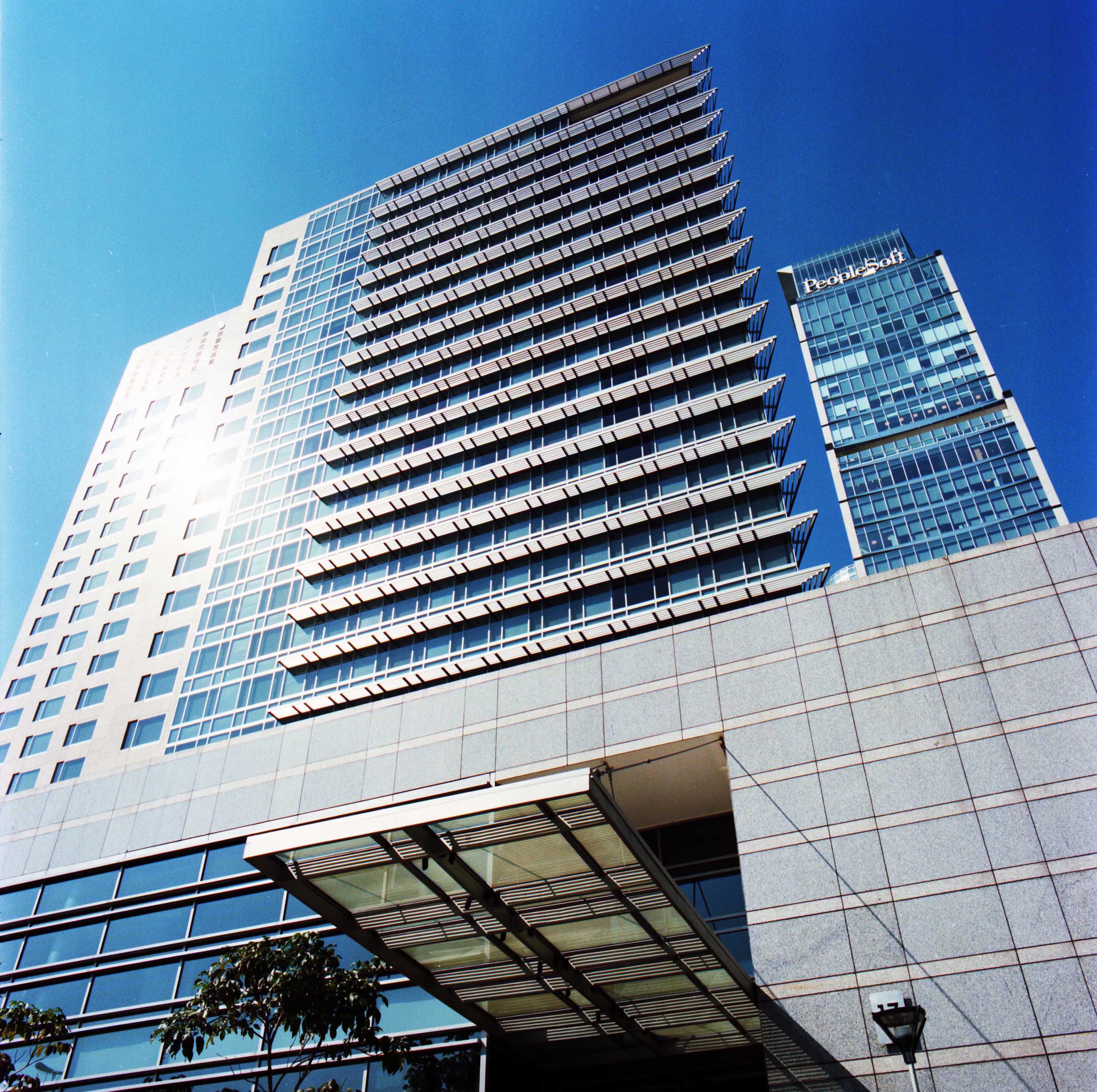 Hyatt 9.jpg