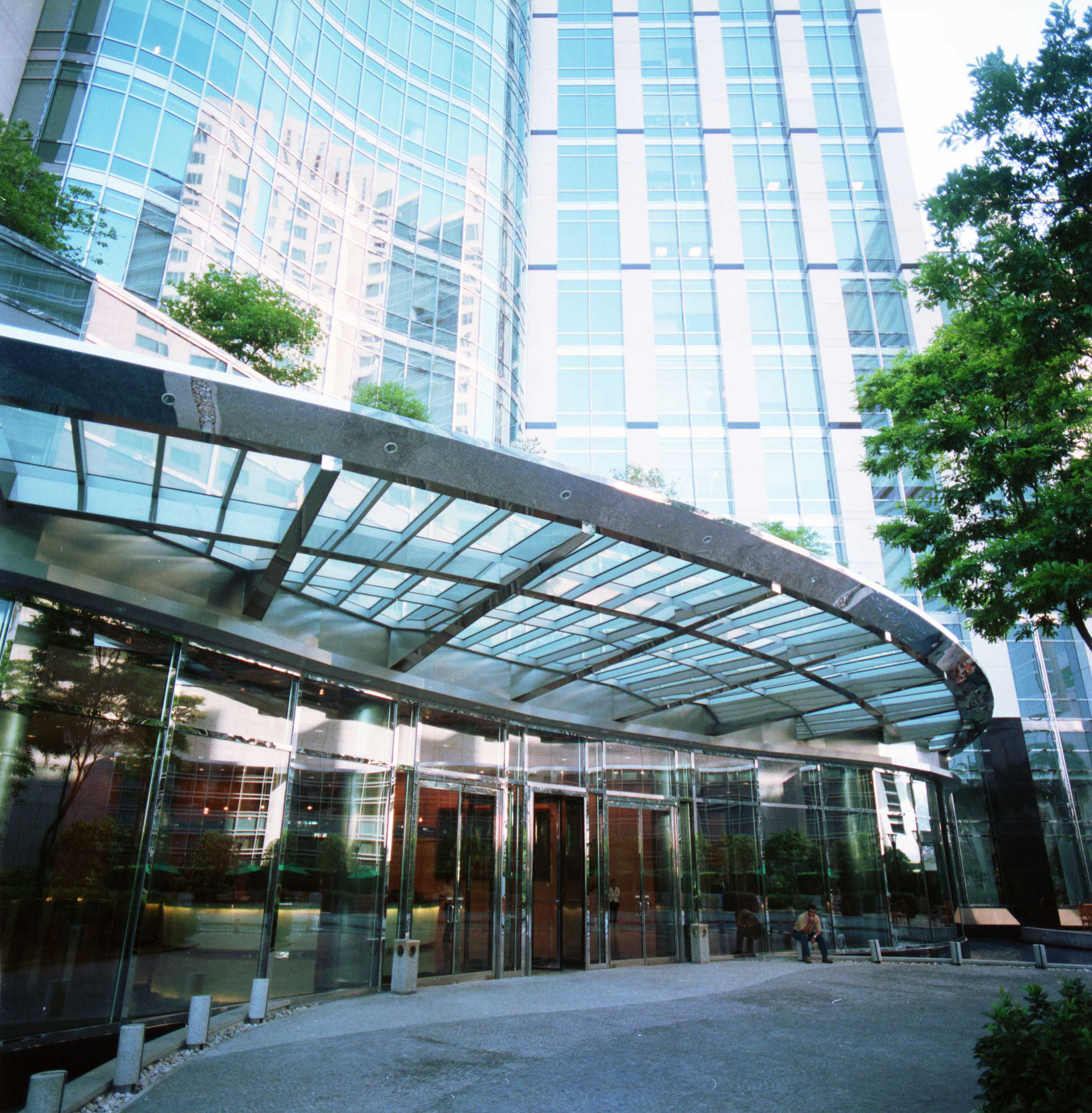 Bank of Boston 27.5.jpg