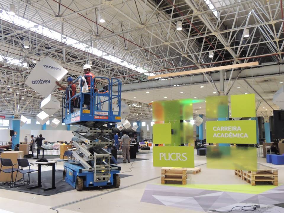 Evento, Cenografia, CEPUC, Sinalização, Pórtico, Credenciamento, Feira de Carreiras, CPUC, PUCRS