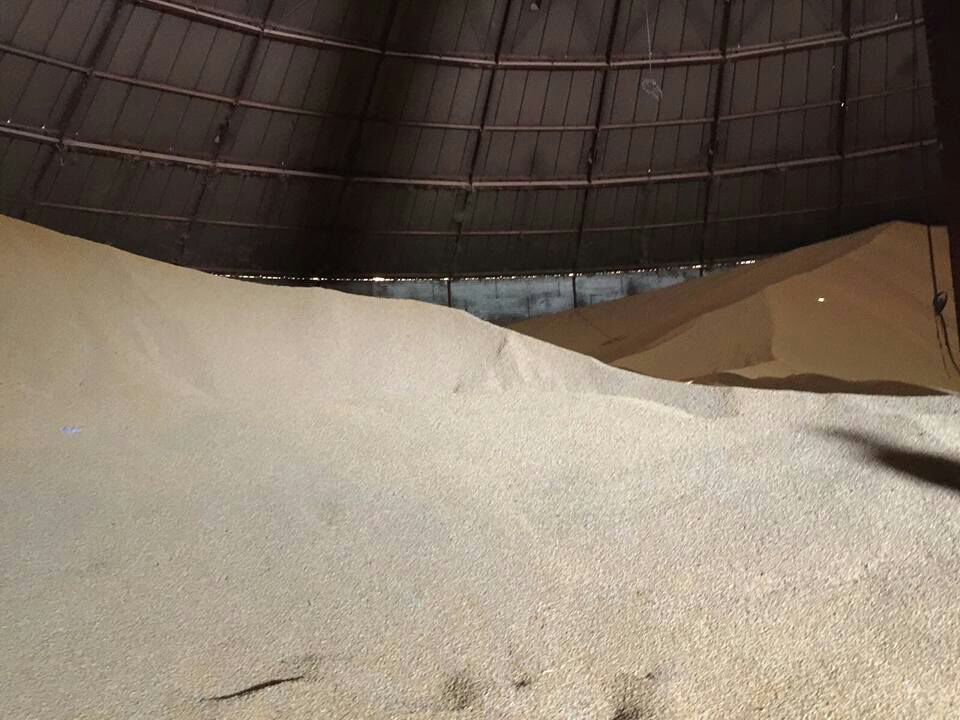 ACUCAR ARMAZEM GRANEL.jpeg