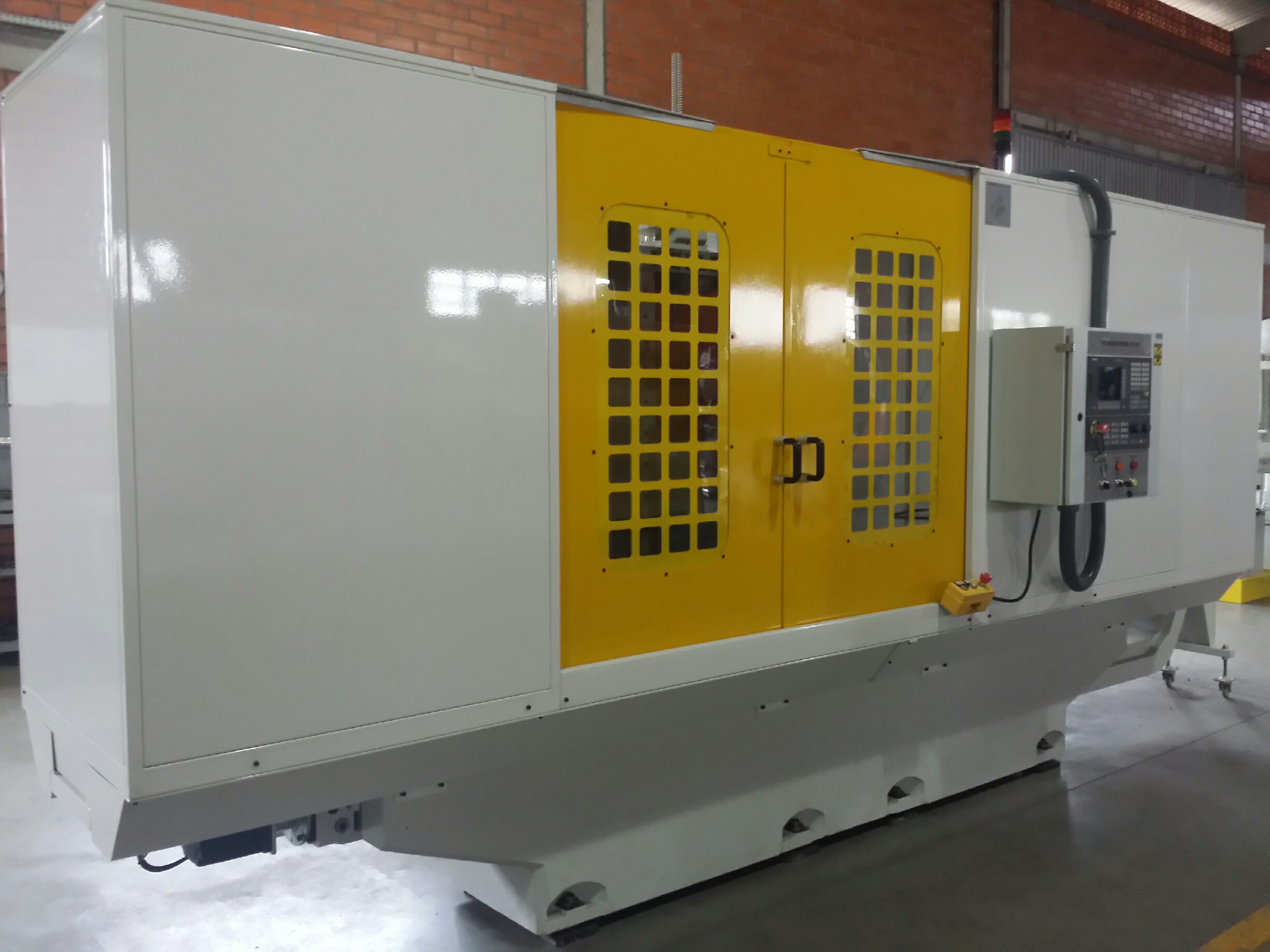 Fresadora PF10 1800 (2).jpg