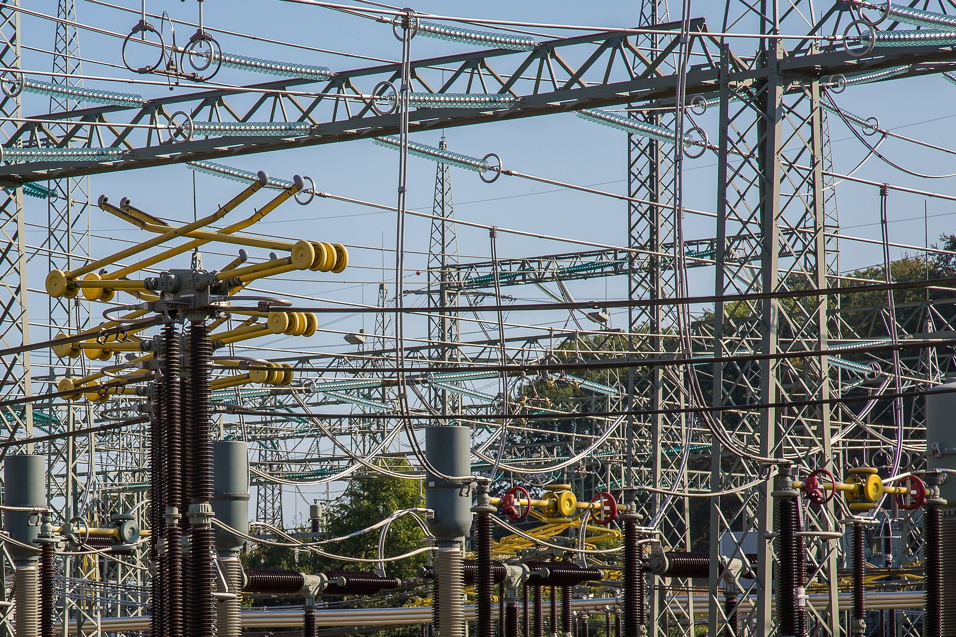 substation-1705950_1920.jpg