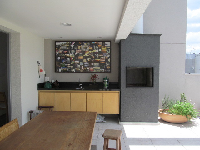 penthouse cobertura varanda descoberta coberta churrasqueira gabinete vista são paulo vila madalena marcenaria compensado obra acompanhamento gerenciamento