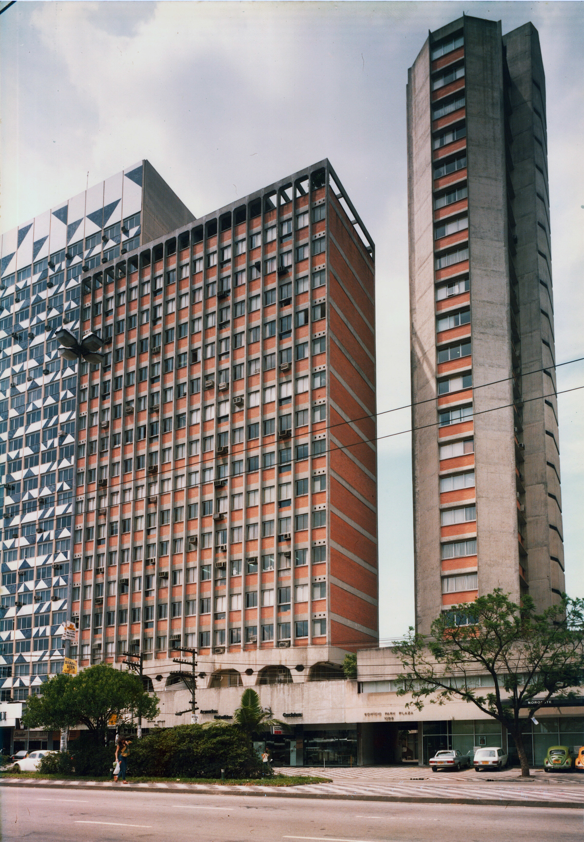 Ed. Park Plaza 1.1.jpg