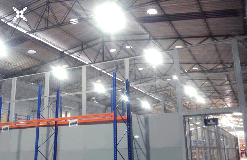galpao-logistico-com-lampadas-led-conexled.jpg