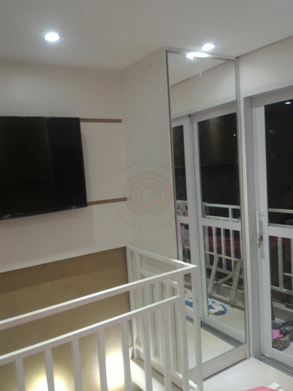 armario + painel logo.jpg