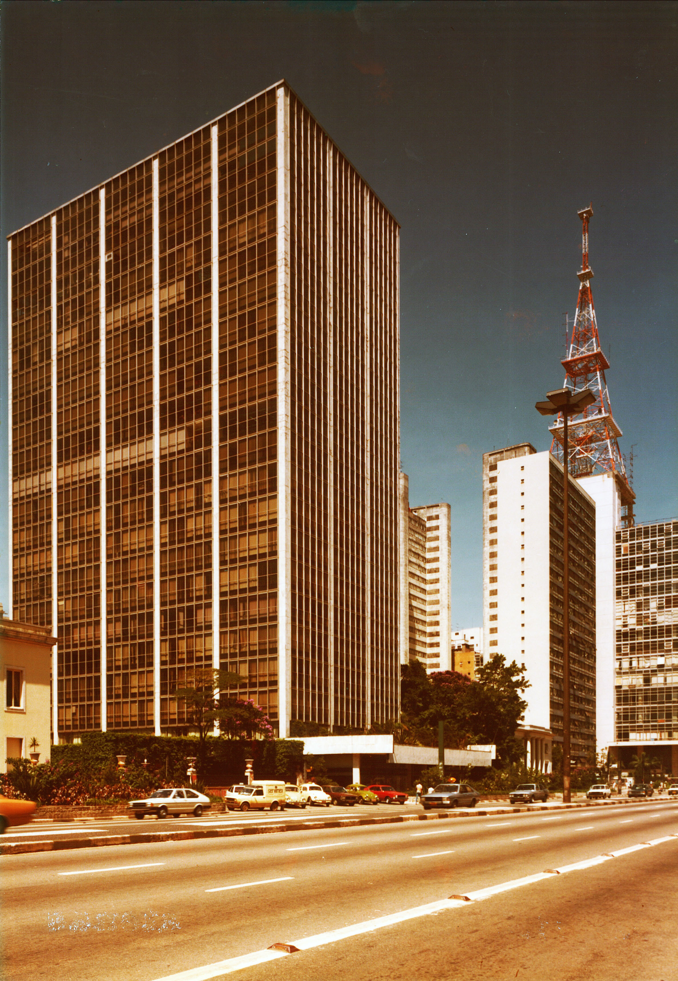 Edifício E G 2.jpg