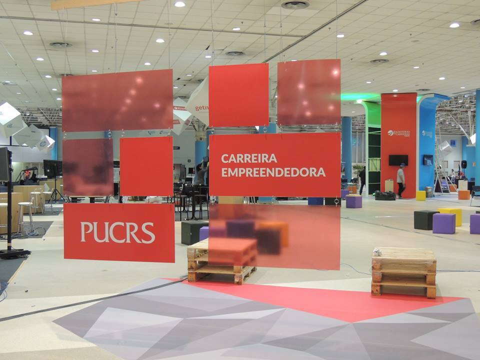 Evento, Cenografia, CEPUC, Sinalização, Pórtico, Credenciamento, Feira de Carreiras, CPUC, PUCRS
