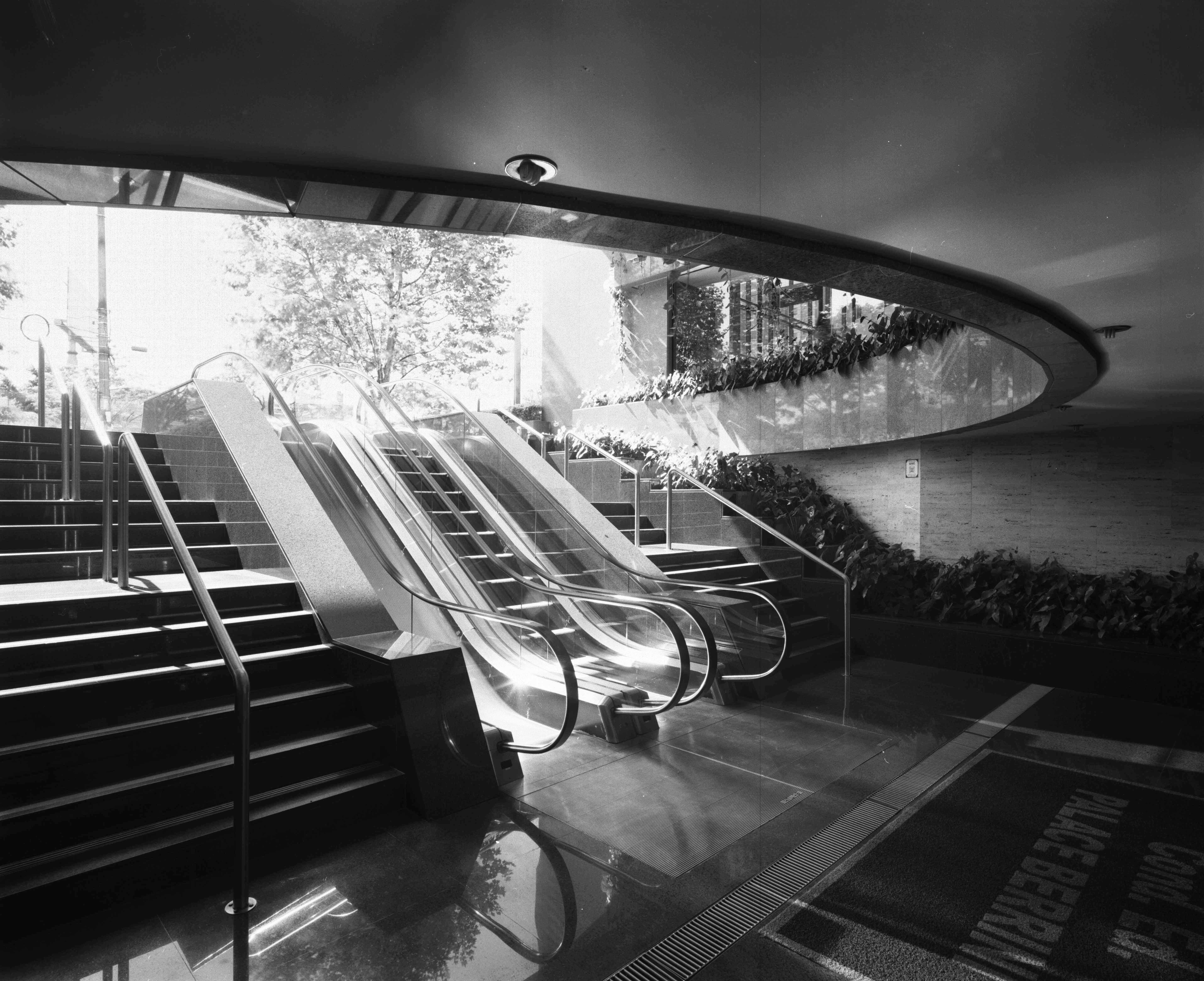 Ed. Palace Berrini 6.4.jpg