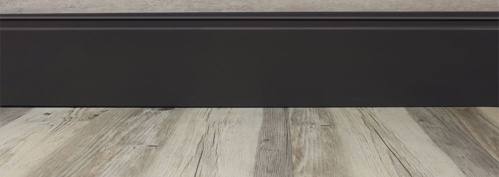 Preto 150mm com friso.jpg