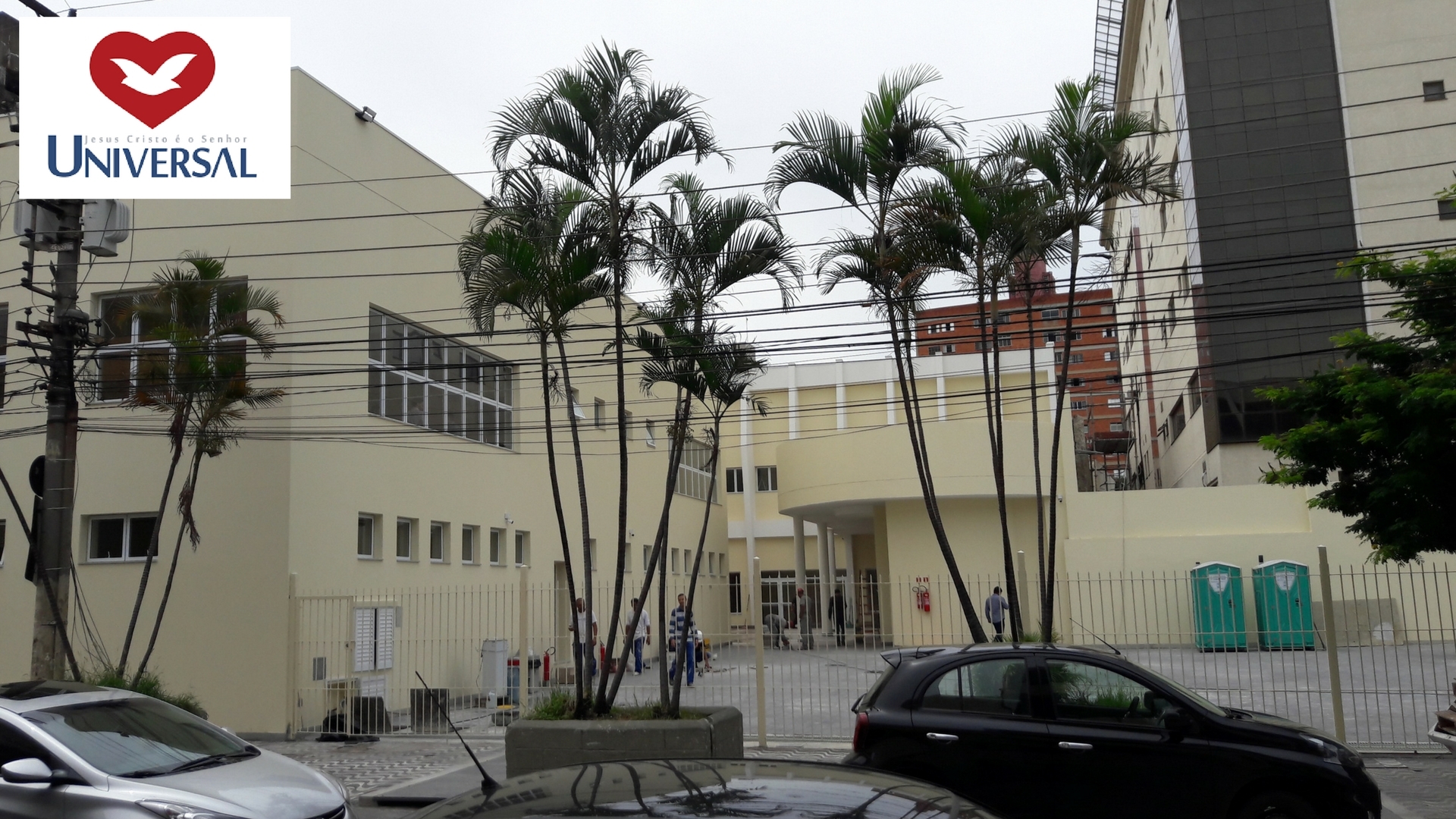 fachada escola universal.jpg