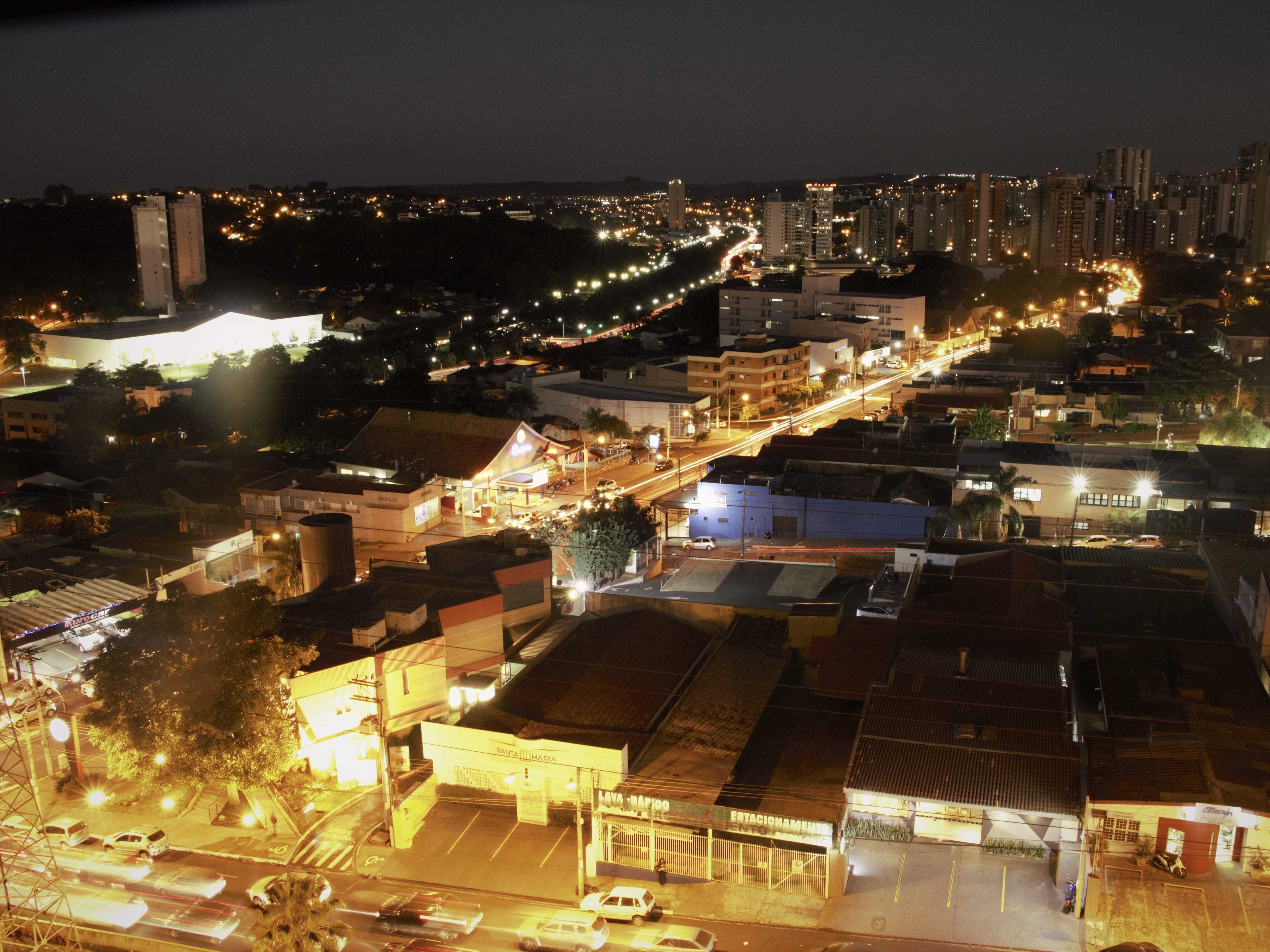 Avenida noturno-min.jpg