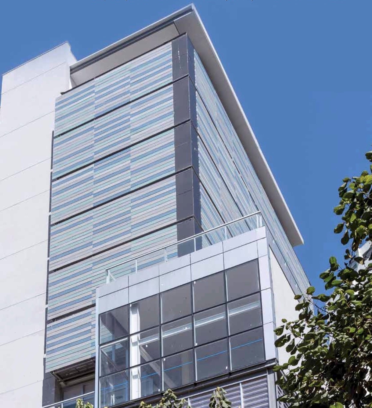 REVISTA ARQUITETURA E AÇO RESUMIDO1.jpg