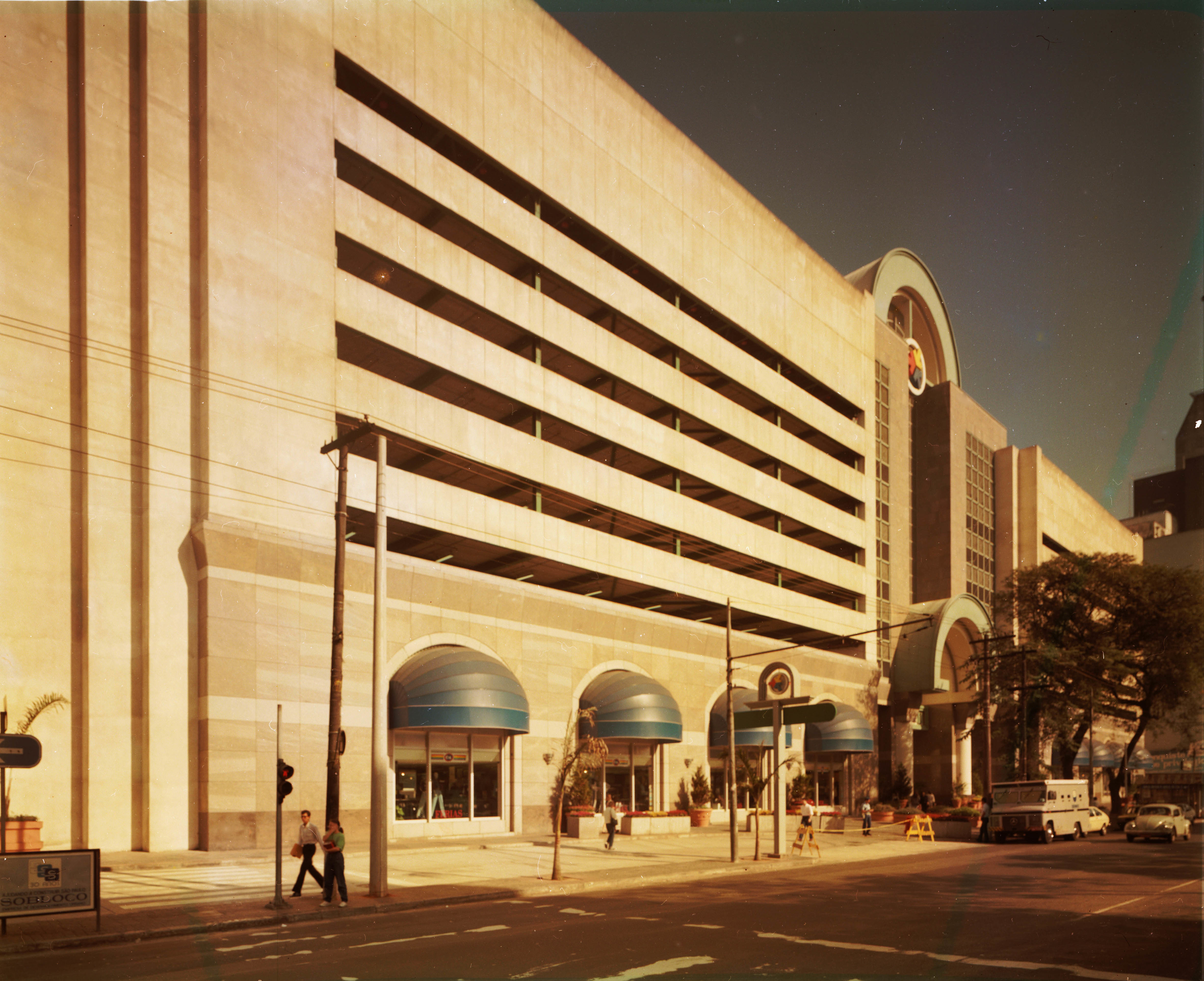 Shopping Iguatemi Faria Lima 4.jpg