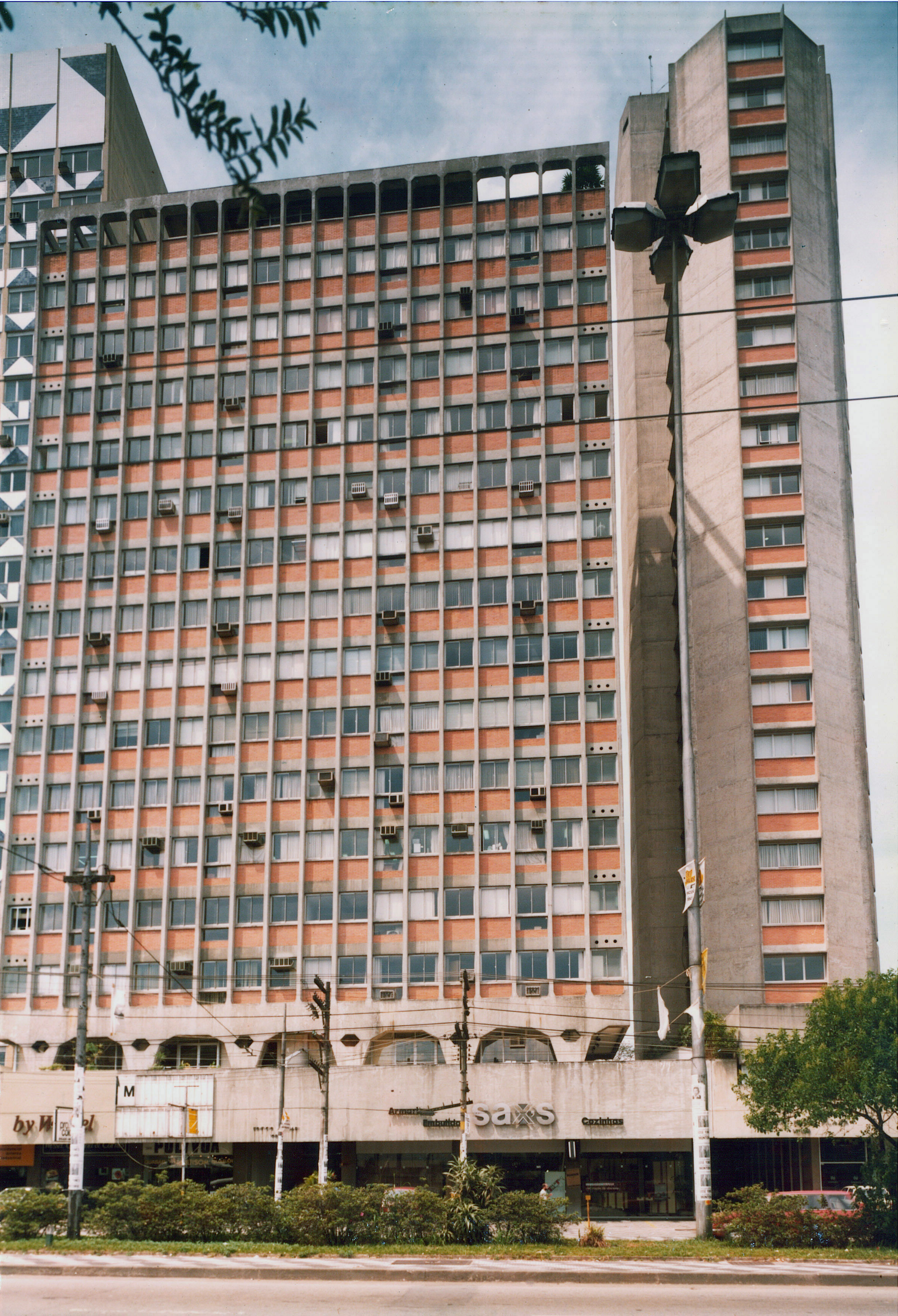 Ed. Park Plaza 2.0.jpg
