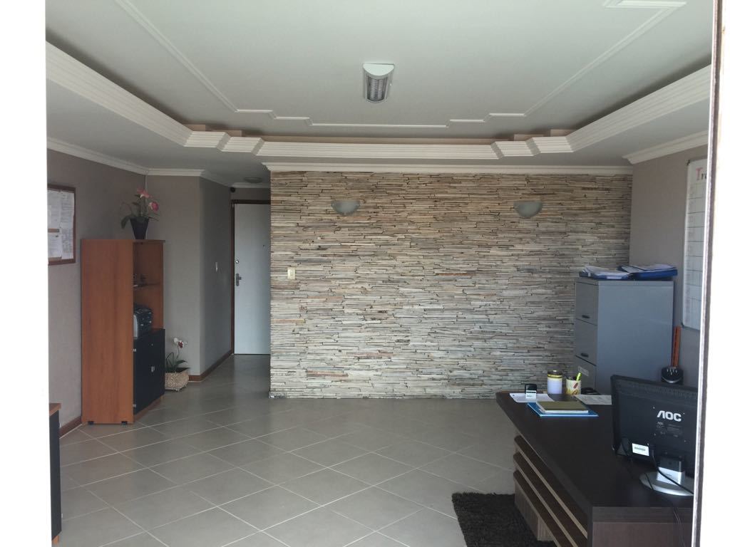 2018-04-05 at 21.59.55.jpeg