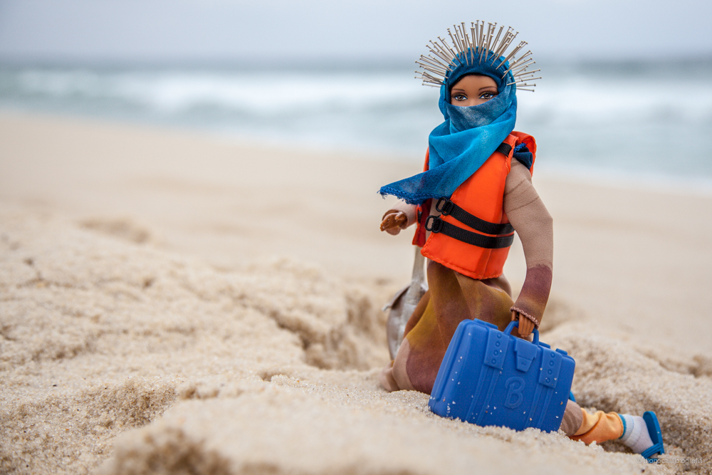 Refugiada. Artista: Júnia Azevedo. Foto: Diogo Calil.