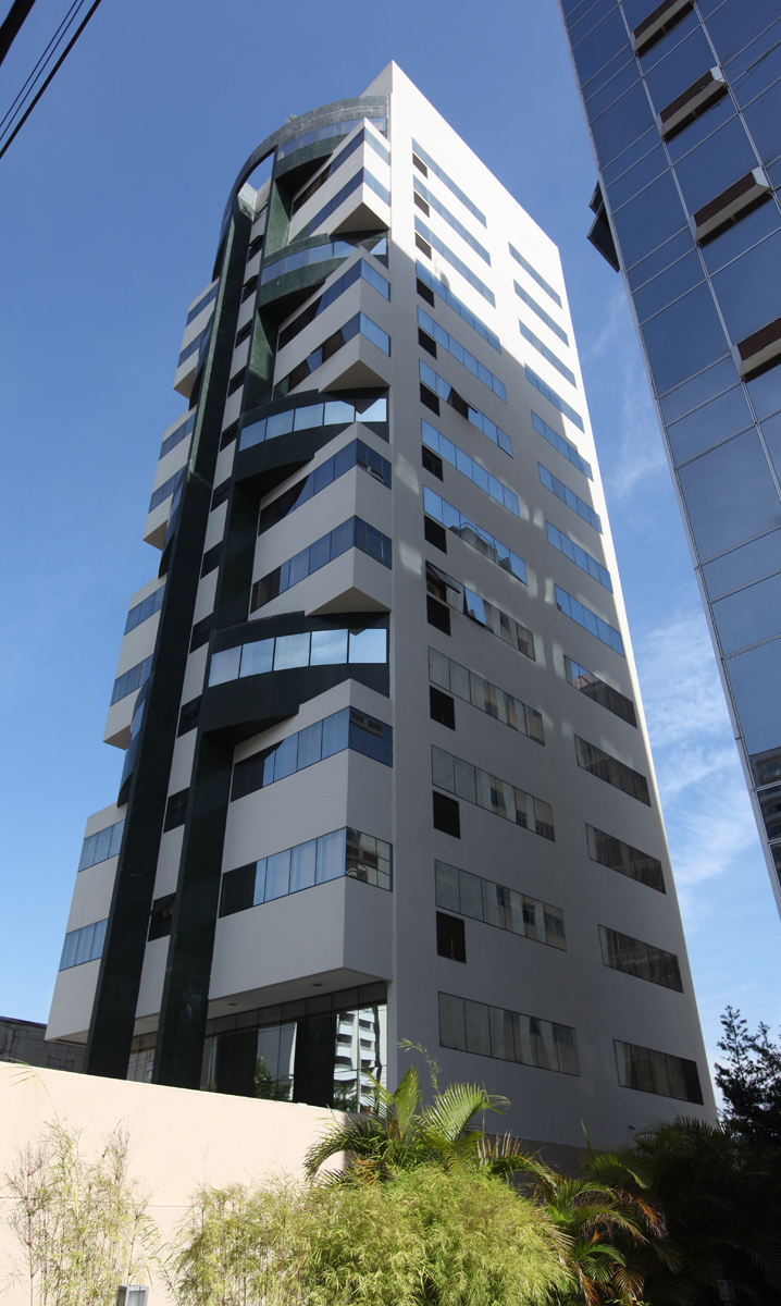 R&A Arquitetura / Projetos / Comerciais / ED. RUA NHAMBIQUARAS