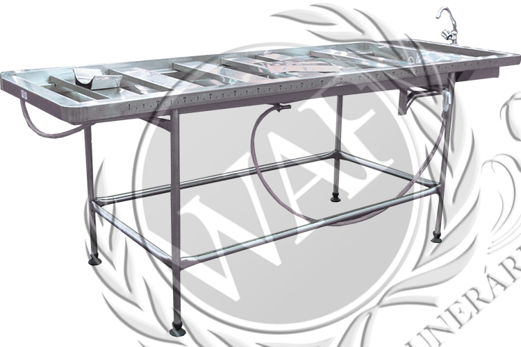 Mesa para Tanato sem Rolete AC Marca.png