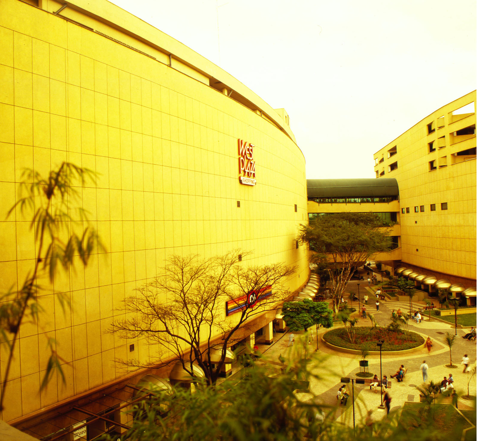 Shopping West Plaza 11.jpg