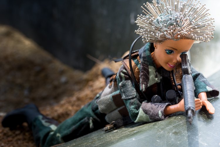 Série Curda. Júnia Azevedo e Diogo Calil.