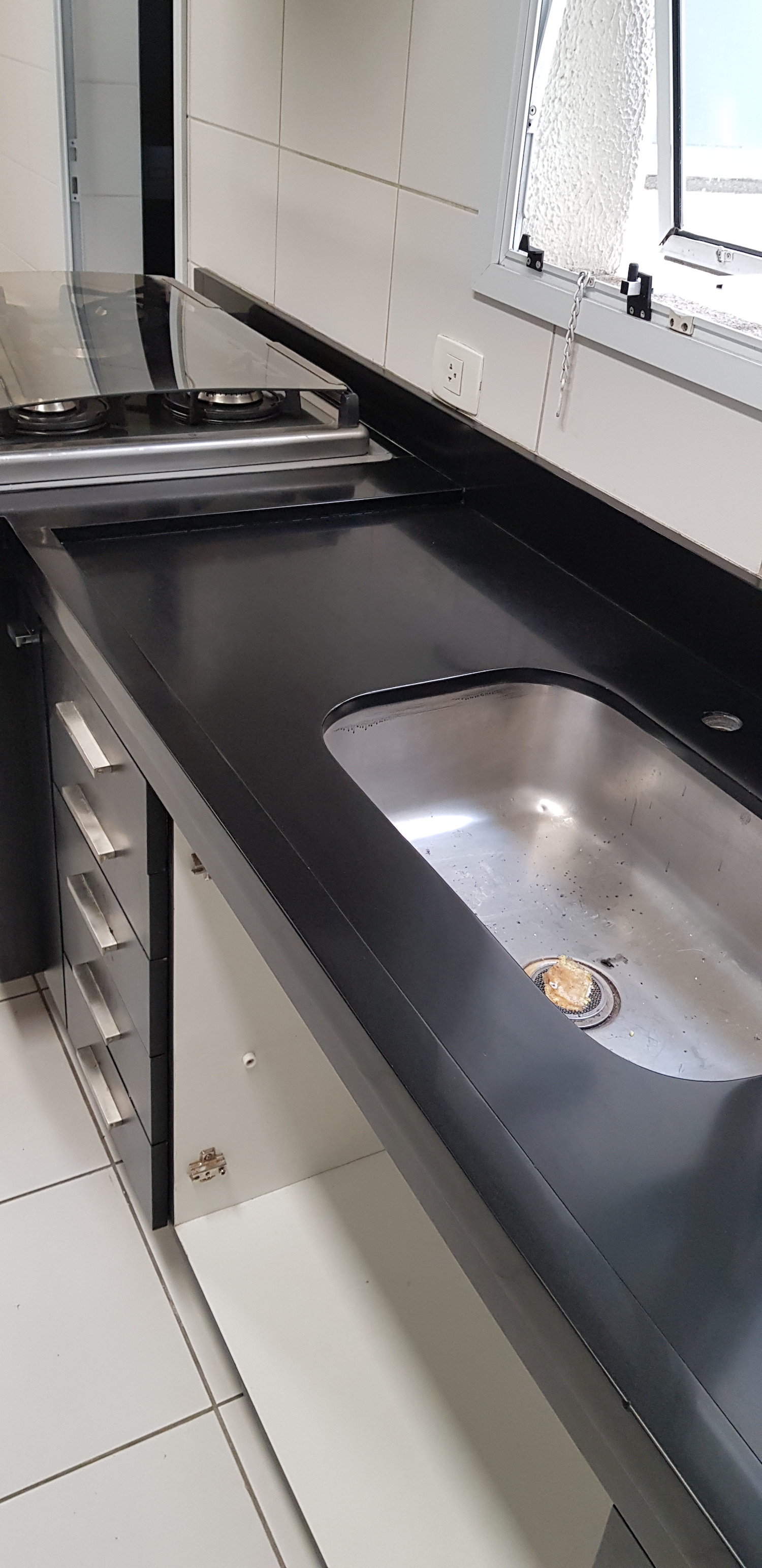 Pia Central Esquerda Depois.jpg