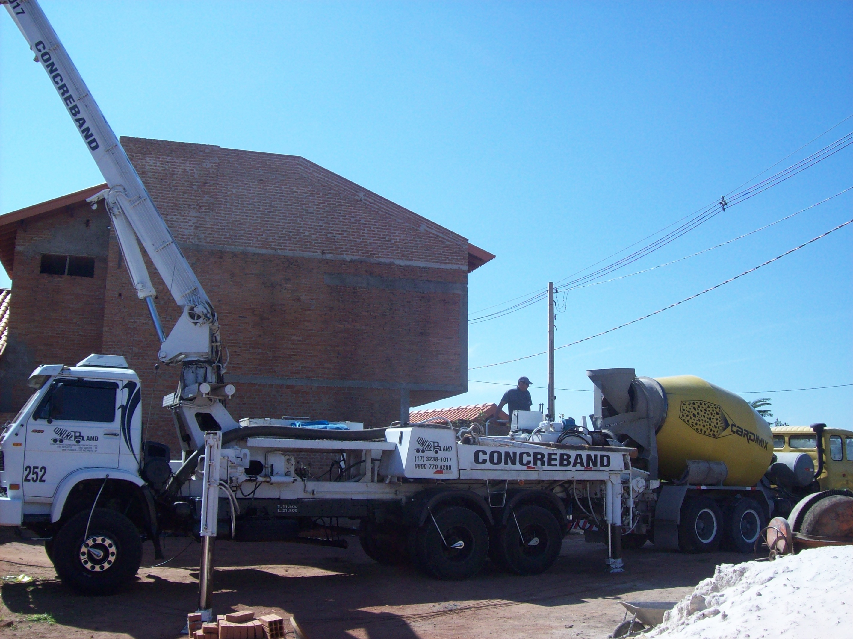 Obra OBRAS CARDIMIX 009.jpg