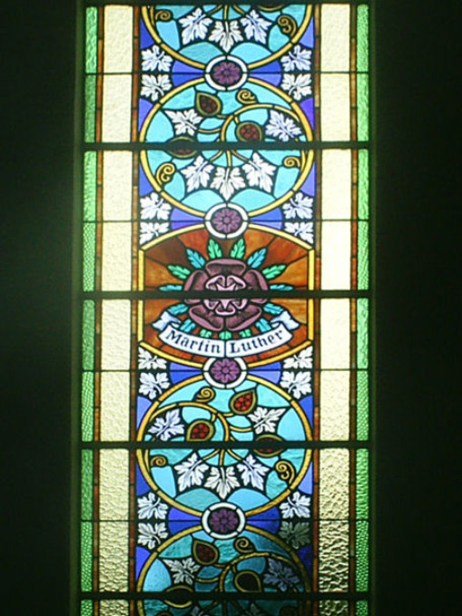  Restauro de vitrais, vitrais brusque; Restauração de vitrais, restauro Vitrais Matriz Luterana de brusque; vitral restaurado; vitraux, vitral artístico, iris arte vítrea; vitral florianópolis; Vitral Santa Catarina; Vitral sacros; vitral igreja, Roberto Petrelli, estúdio de vitrais