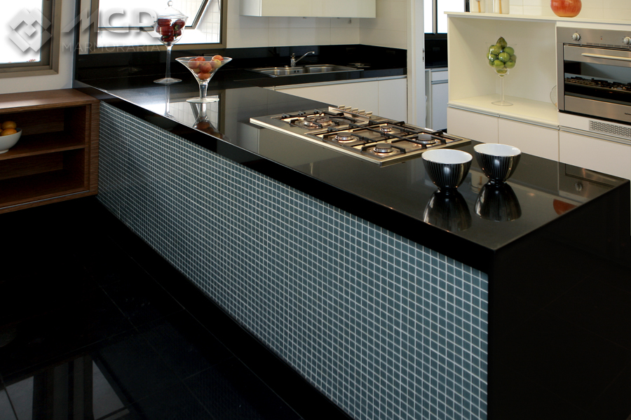 Ilha no Granito Preto 