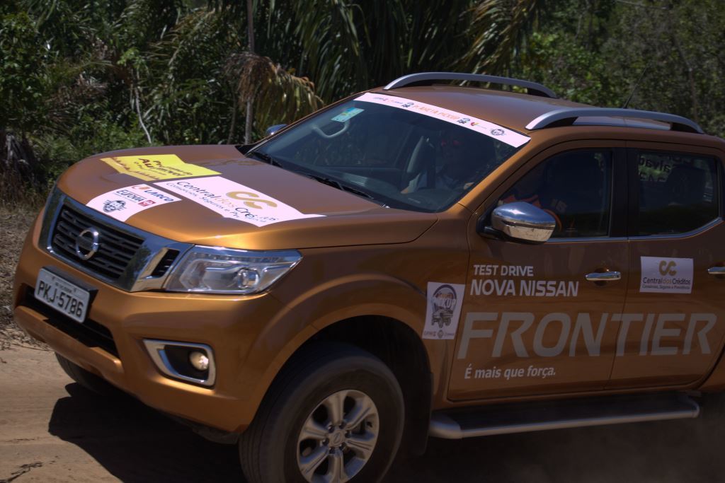 TEST DRIVER NISSAN.jpg