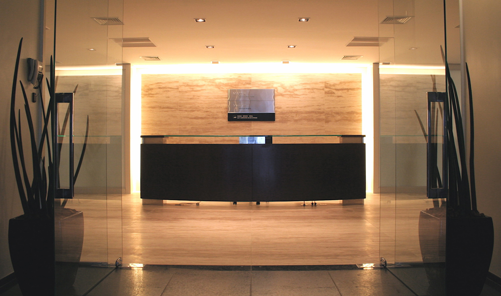 R&A Arquitetura / Projetos / Comerciais / MARSH / MMC