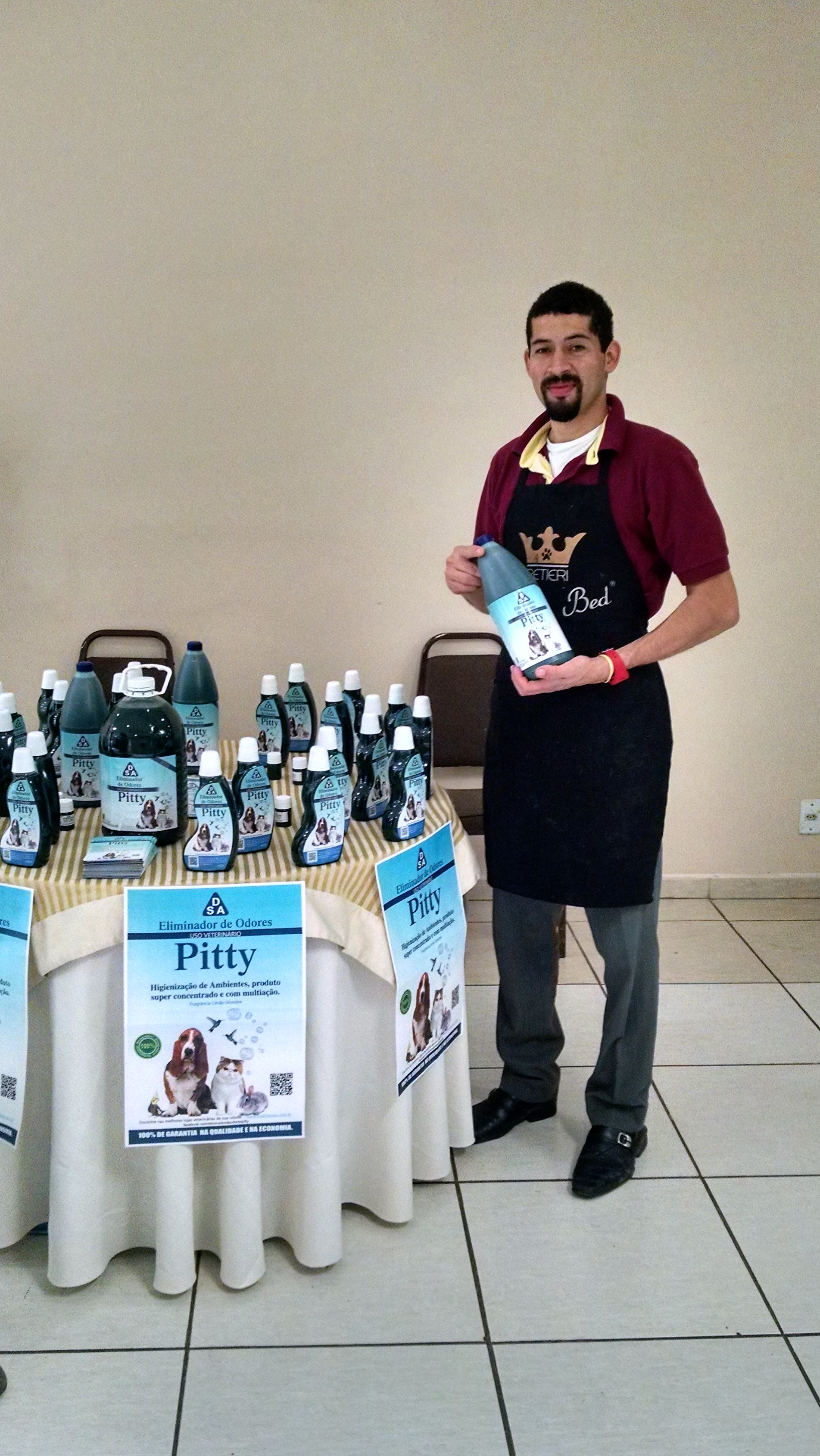 HANDLER DOUGLAS BARBOSA.jpg