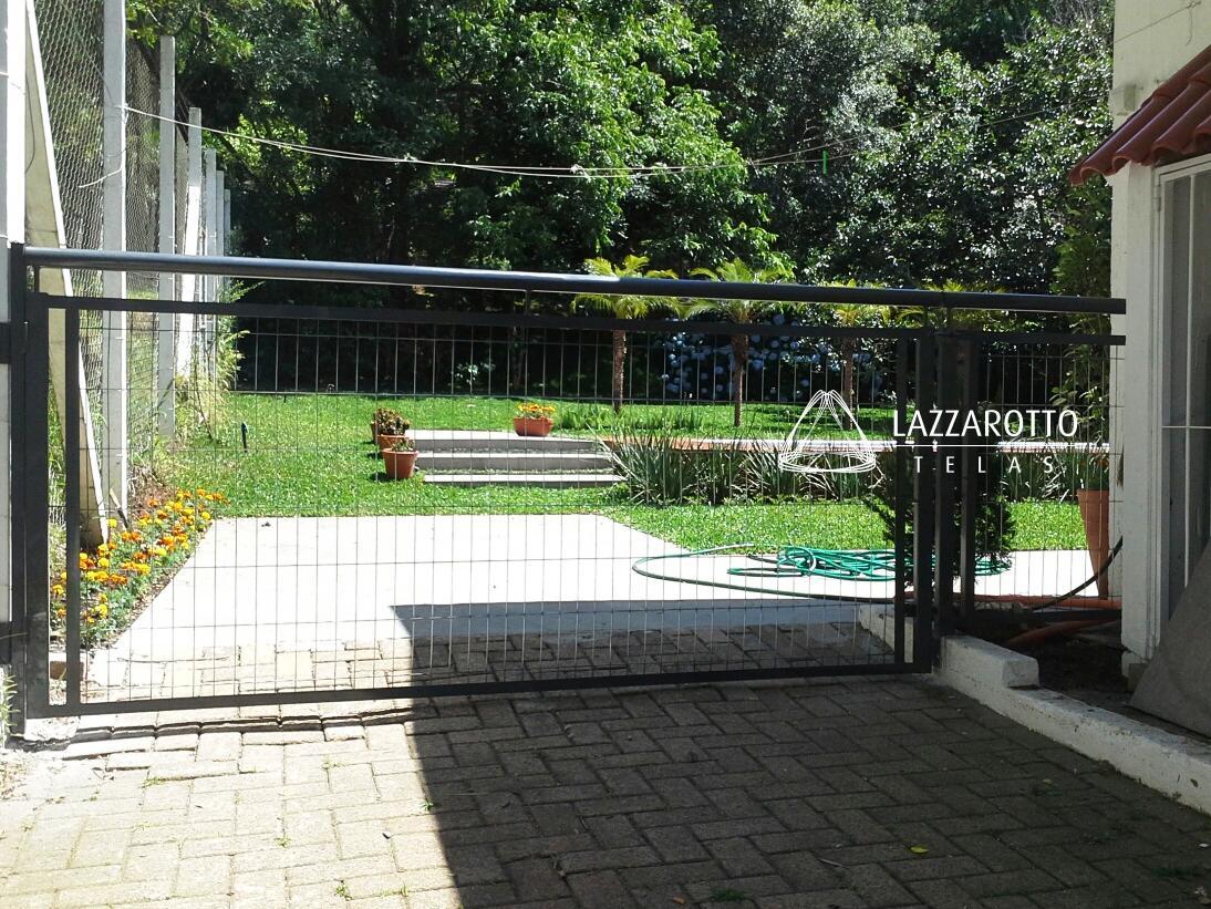 portao painel duplo telas lazzarotto (2).JPG