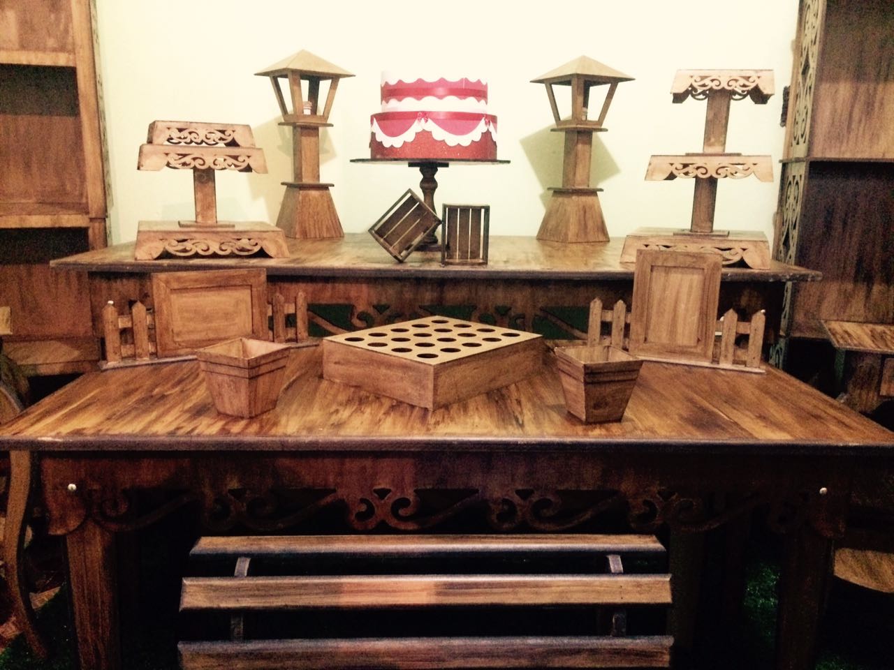 LIFT FESTAS E DECORAÇÕES, A MELHOR EMPRESA DE LOCAÇÃO DE MÓVEL PROVENÇAL PARA FESTAS E EVENTOS DO GRANDE ABC.