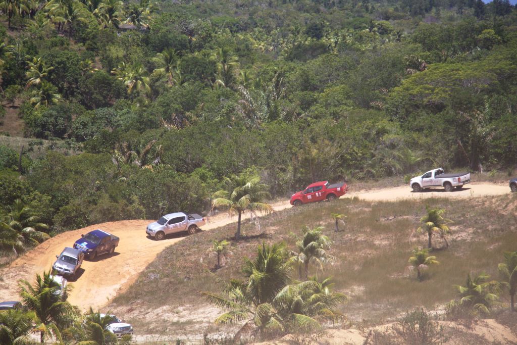 ALGUMAS 4X4 JUNTAS 2.jpg