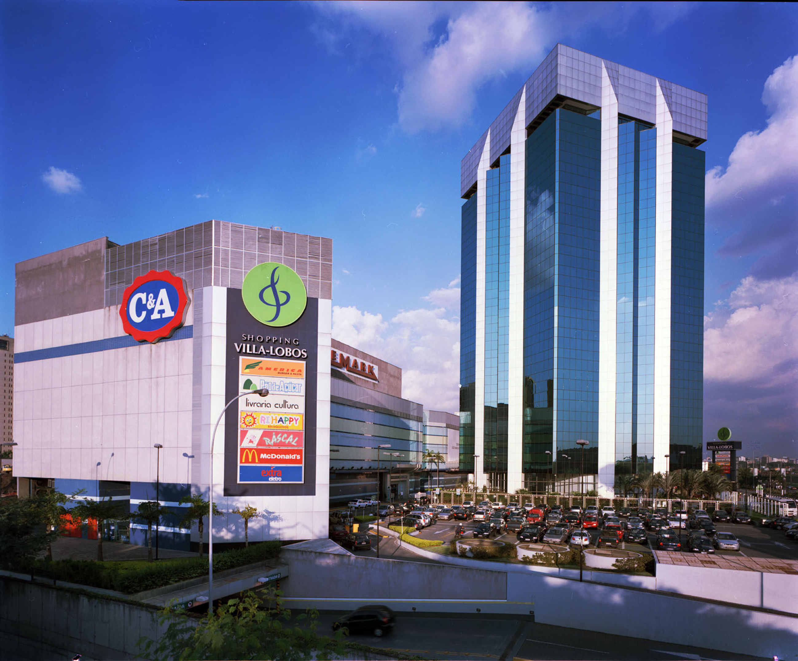 Shopping Villa Lobos 4.jpg