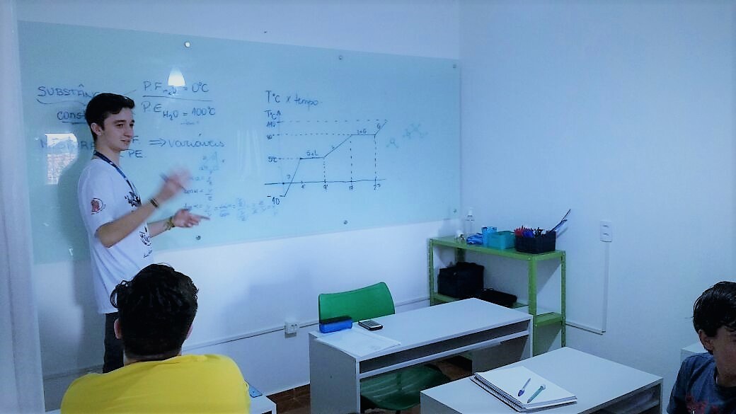 pedro aula 1605.jpeg