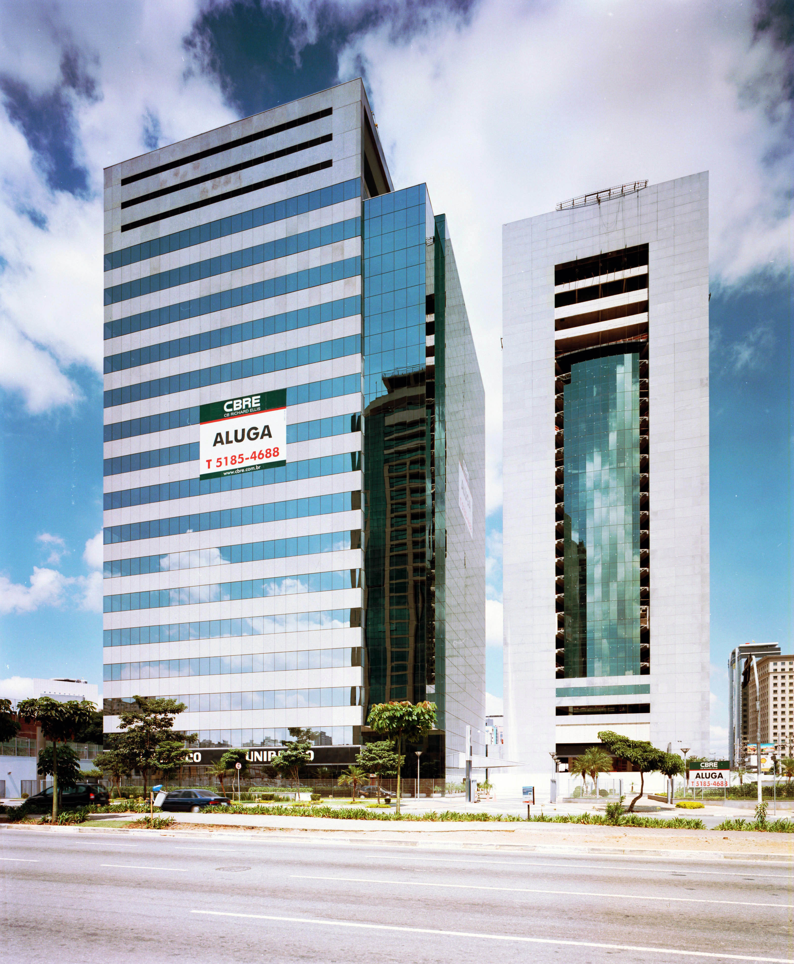 Cj. Internacional Plaza 18.1.jpg