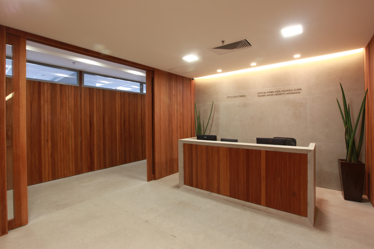 R&A Arquitetura / Projetos / Comerciais / Stocche Forbes