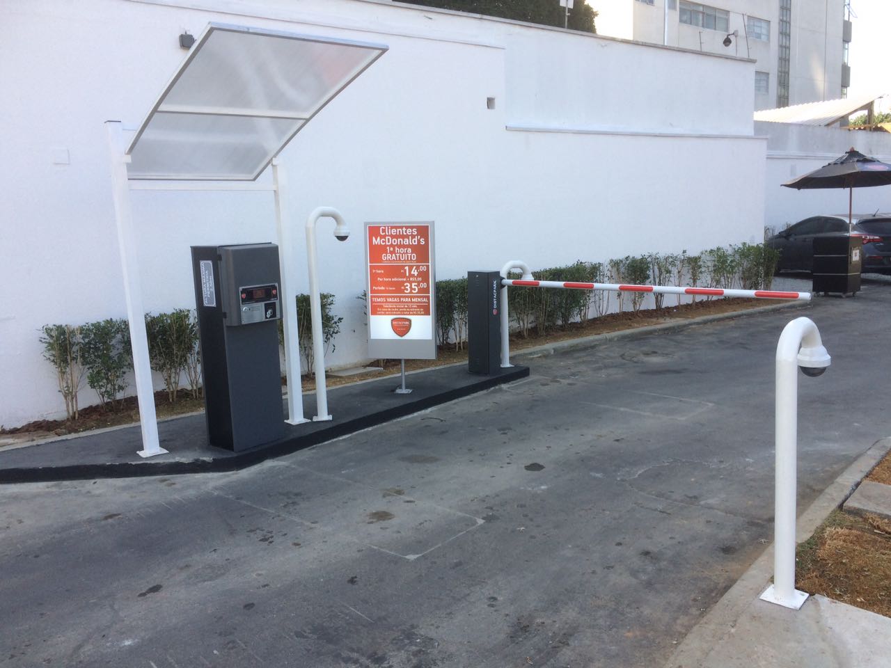 Sistema de Automação de Entrada